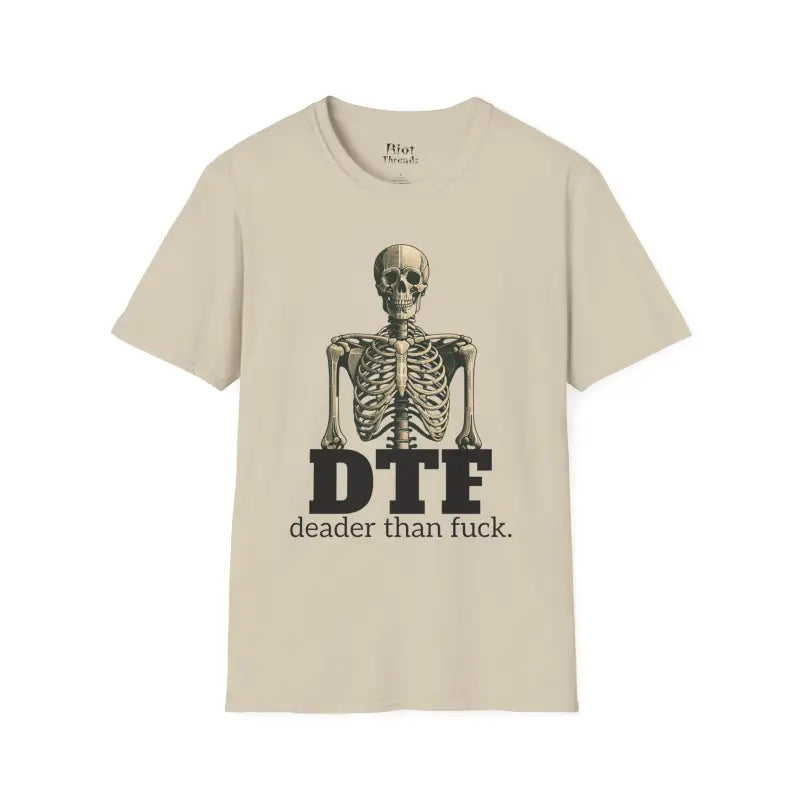 Chillin’ bones: dtf skeleton graphic tee - s / sand - t-shirt