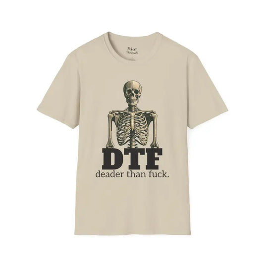 Chillin’ bones: dtf skeleton graphic tee - s / sand - t-shirt