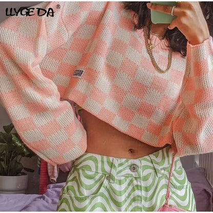 Pink checkered cropped sweater - sweater